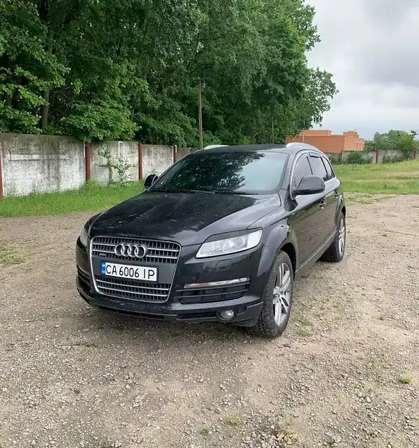 Audi Q7 у новому розіграші за донат