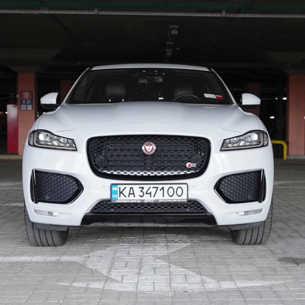 Jaguar F-Pace у розіграші за донат