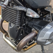 Мотоцикл BMW R nineT у рухові для
  розіграшу за донат