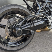 Мотоцикл BMW R nineT з боковим
  видом для розіграшу за донат