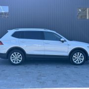 Volkswagen Tiguan авто серед учасників