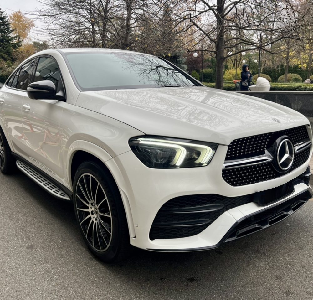 Mercedes GLE 400 2021 авто на Новий рік