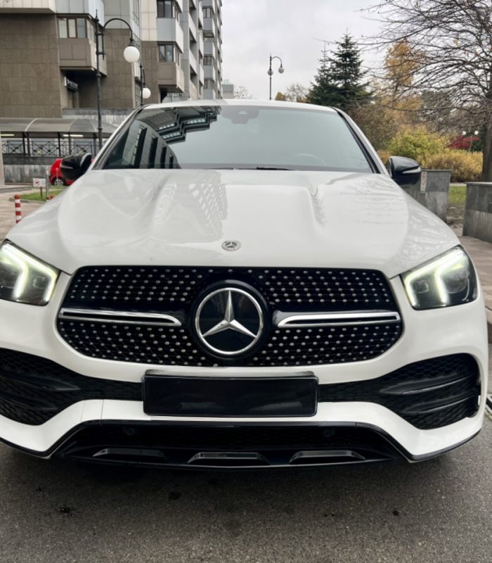 Mercedes GLE 400 2021 авто серед донаторів