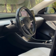 Участь у розіграші автомобіля Tesla Model 3