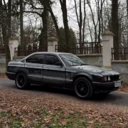 BMW E34 культовий авто у розіграші