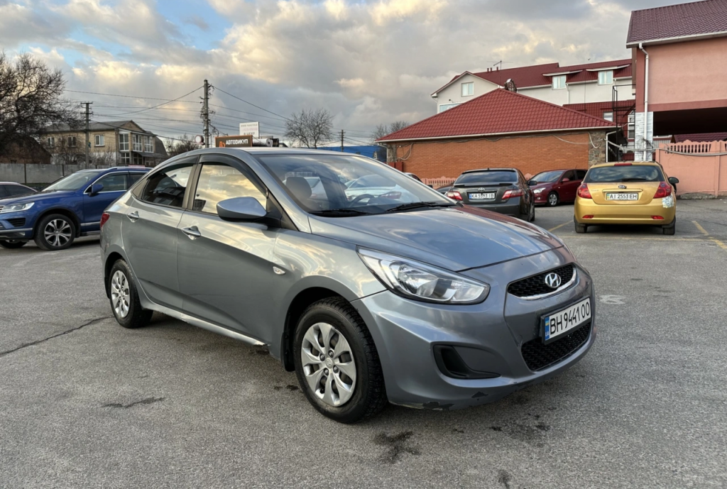 Виграй автомобіль Hyundai Accent 2024