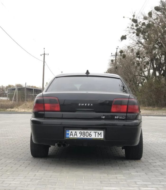 Двигун Opel Omega 2000